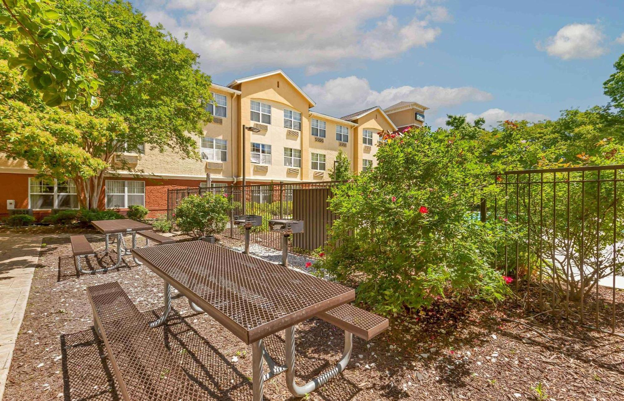 Extended Stay America Suites - Raleigh - Rtp - 4919 Miami Blvd Durham Extérieur photo